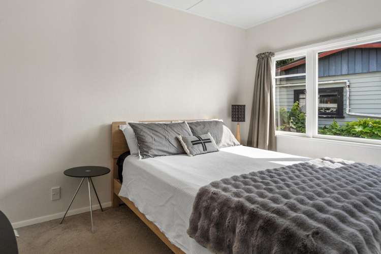 37 Thompson Terrace Toi Toi_8