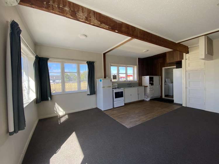 232 Blenheim Road 10211_1