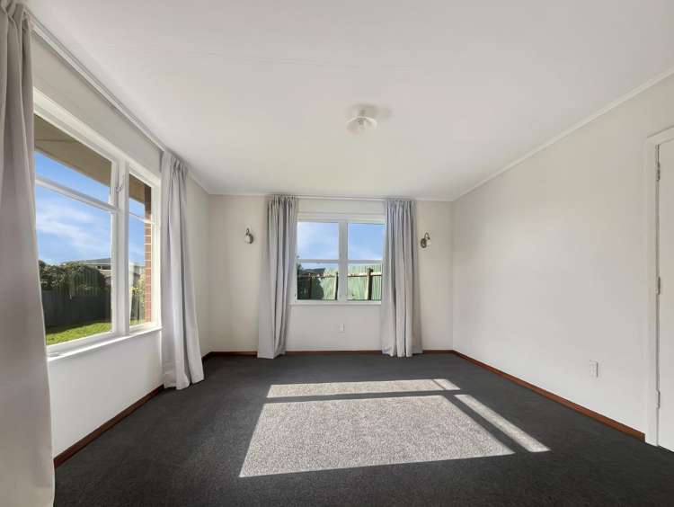 10 Somerset Crescent 10923_6