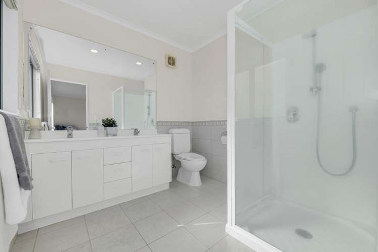 56 Claremont Way East Tamaki Heights_23