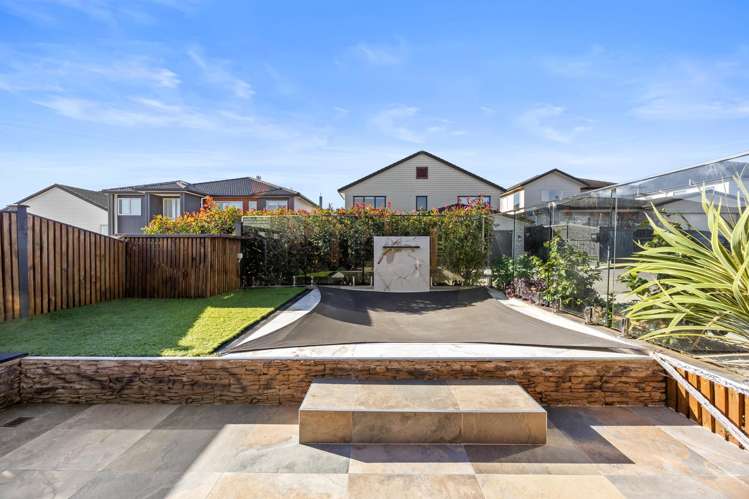 16 Lime Hill Rise Flat Bush_40