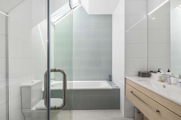 4a Armour Avenue Mount Victoria_10