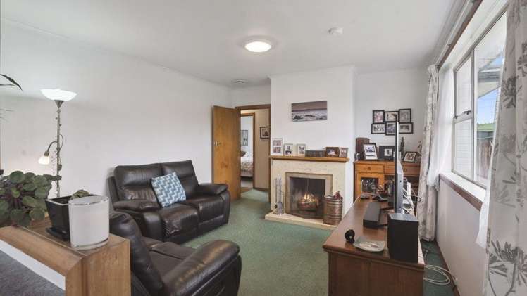 7 Blease Street New Lynn_3