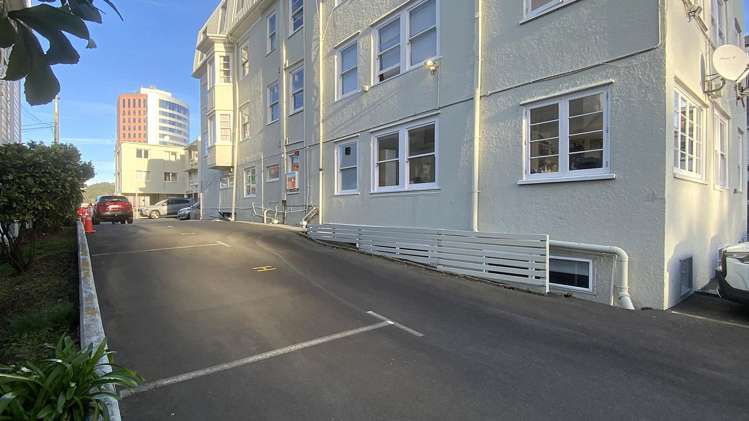 222i The Terrace 2185_9