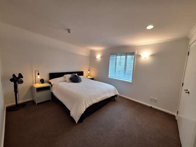 1E/8 Farnham Street 1761_7