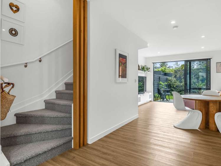 5/32 Leybourne Circle Glen Innes_1