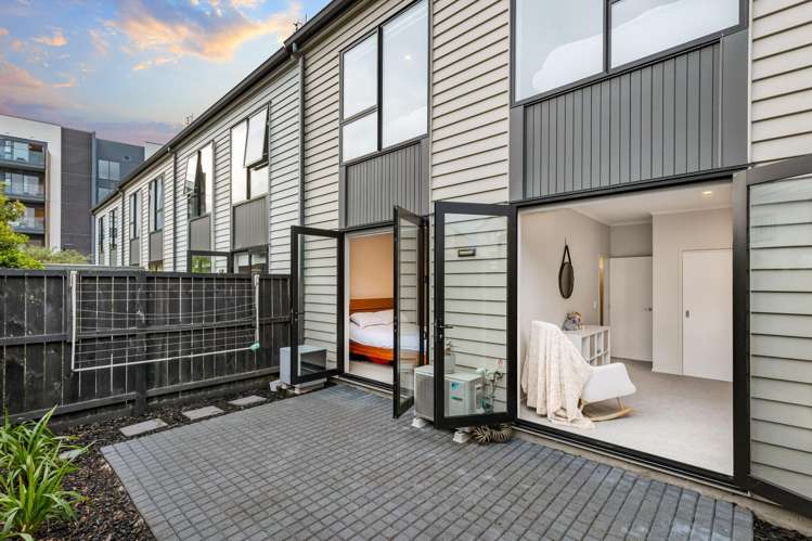 12 Kerewhenua Crescent Hobsonville_14