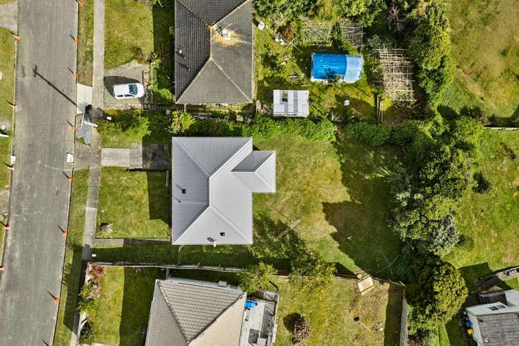 14 Cumberland Grove Cannons Creek_14
