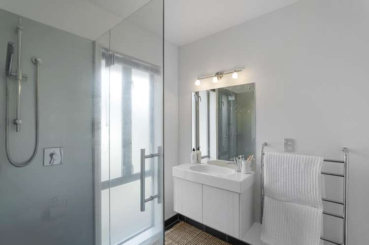 5 Millpond Place Parklands_13