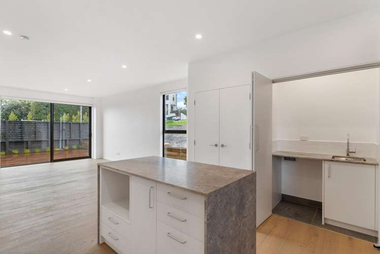 5/4 Glen Atkinson Street Saint Heliers_18