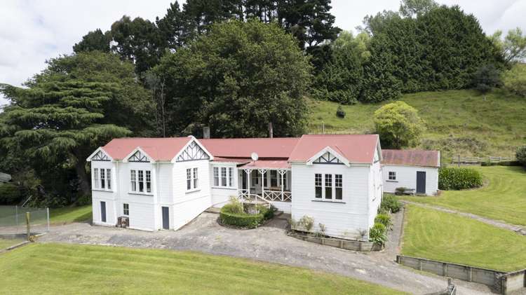 769 Pa Valley Road Eketahuna_16