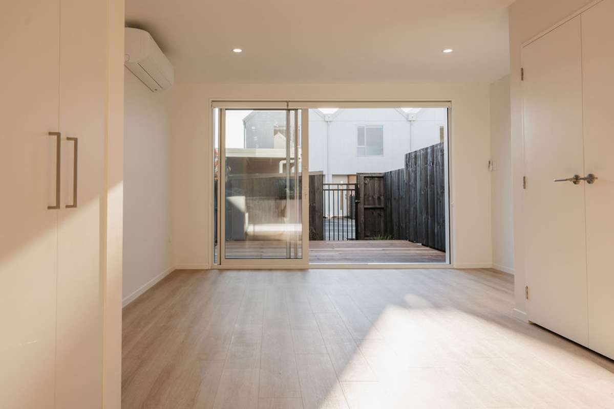 135 Grace Road_2