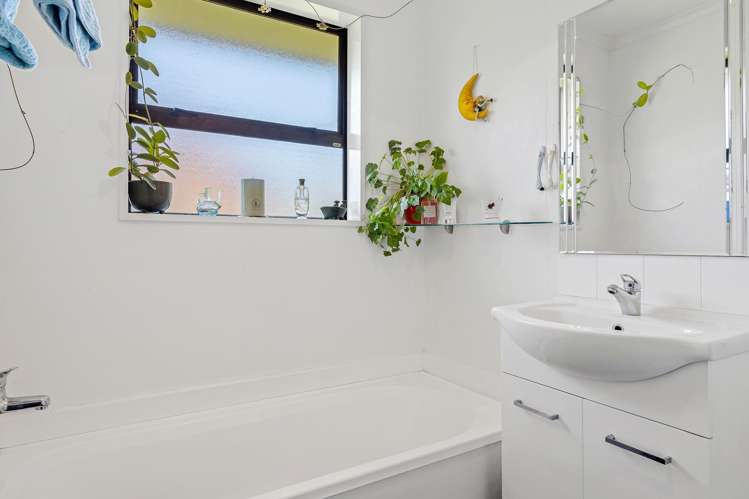 15 Smarts Drive Leithfield_9