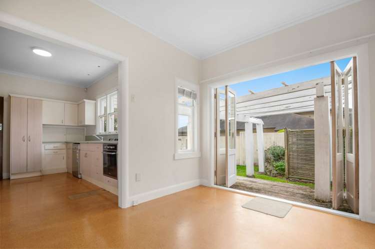 28 Ngapipi Road Orakei_11