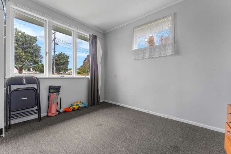 114 Clayton Avenue Otara_7