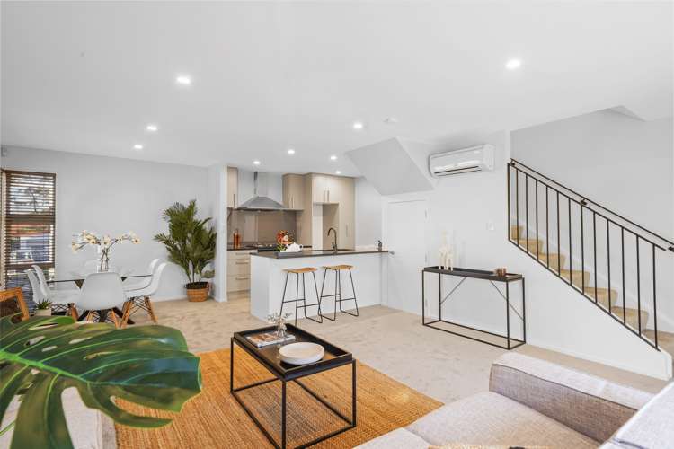 7 Elderwood Lane Edgeware_9