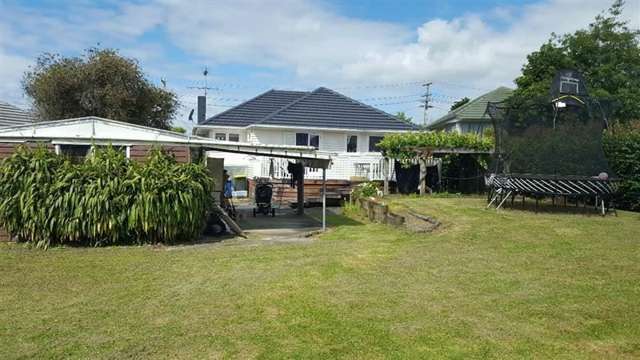 5 Mackenzie Street Te Atatu South_2