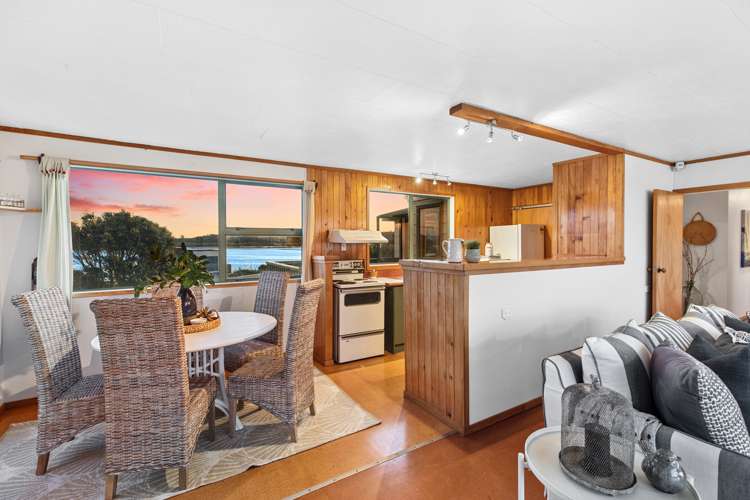 697 Pukehina Parade Pukehina_17