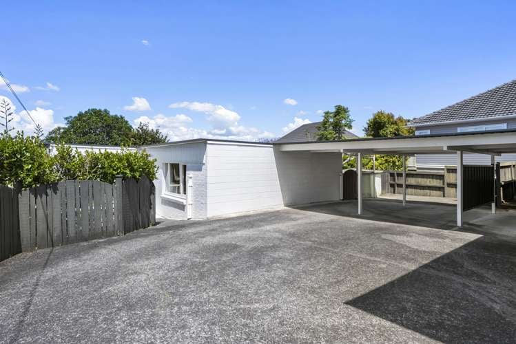 85B Te Kawa Road Greenlane_13