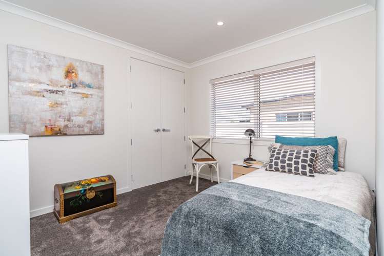 43 Stace Hopper Drive One Tree Point_10