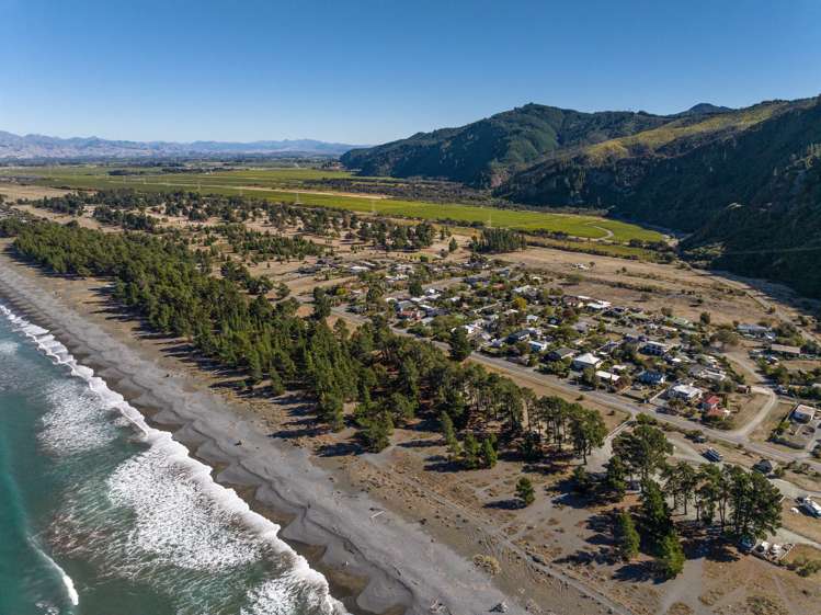 20 Ngaio Street Rarangi_32