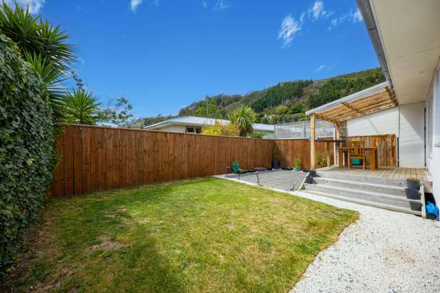 Sunny & Private | First Home or Investment