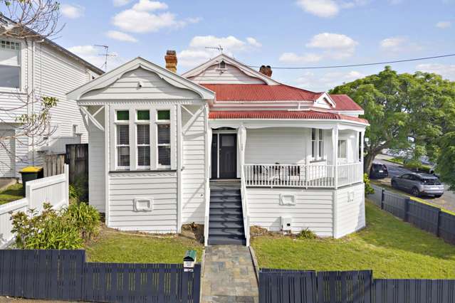 Victorian Charm Meets Modern Potential