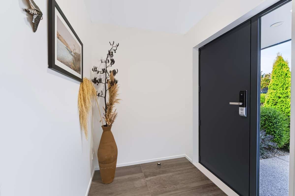 18 Durells Crescent_2