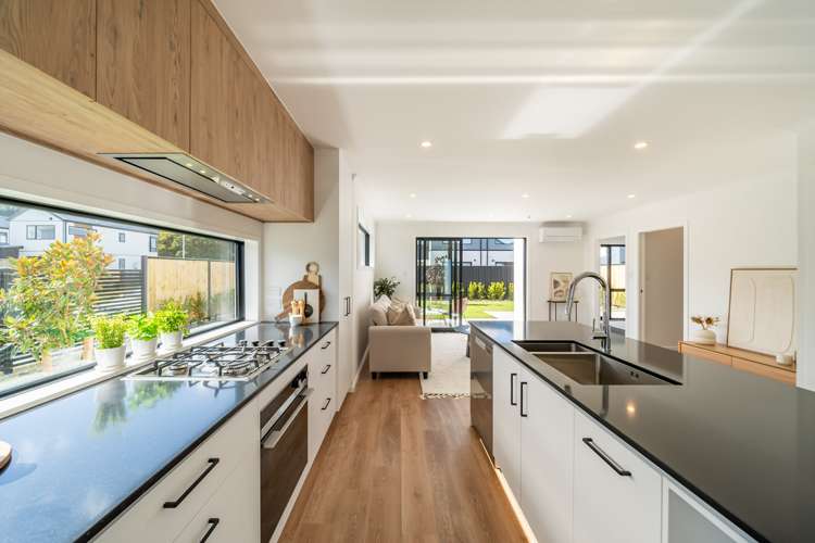 1 Orongomai Street Wallaceville_7