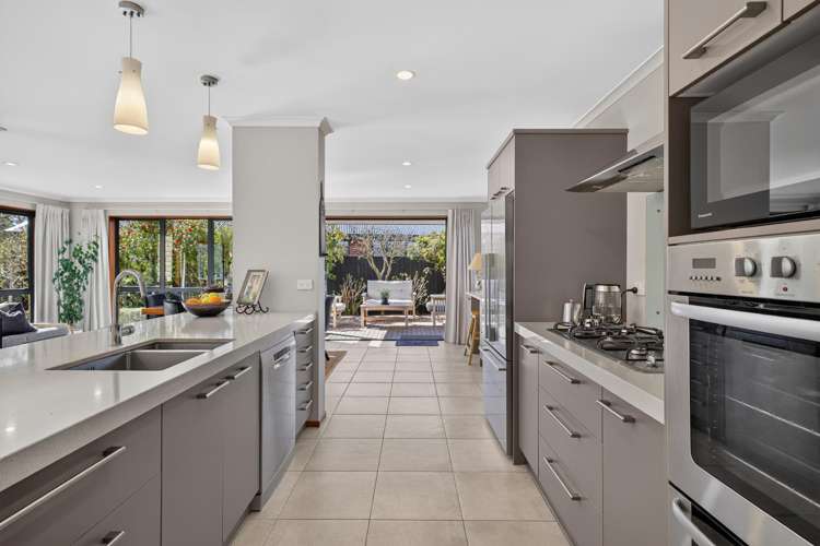 49 Skyedale Drive_3