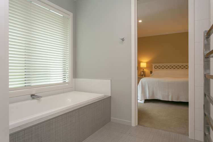 739 Acacia Bay Road Acacia Bay_18