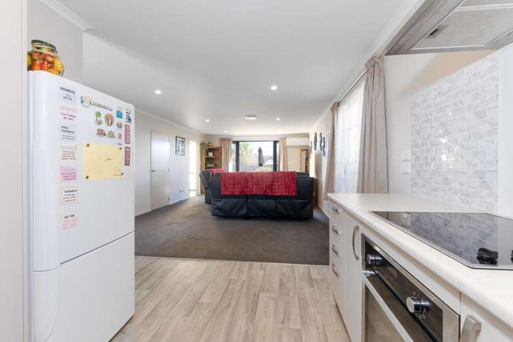 20 Cooladawson Drive Flat Bush_6