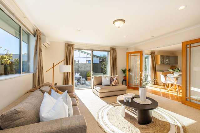 1 Cambria Gardens The Wood_1