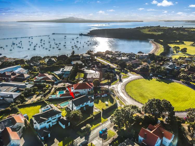 12 Fenton Circus Orakei_0