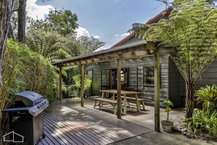 1 Kaurimu Rise Titirangi_20