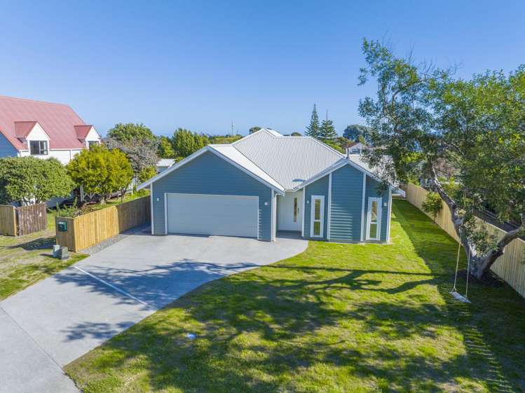 23 Frimley Terrace Waikanae Beach_26