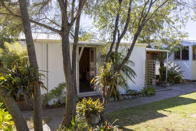 3 Mahuta Road Five Mile Bay_23