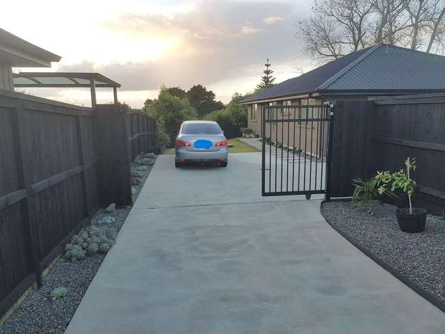 Large Family Home with Long Term Tennant Required