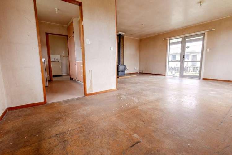 37 Arnott Heights Greymouth_6