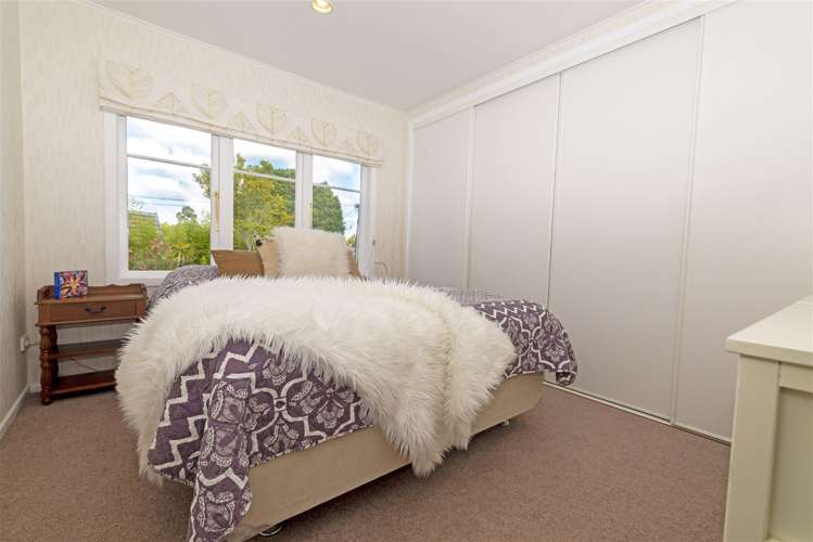 18 Cornwall Street Te Atatu South_13