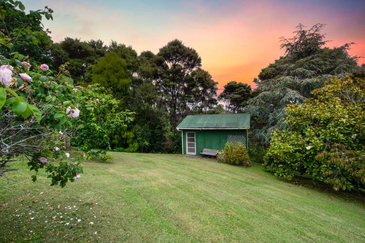 812 Inland Road Helensville_16