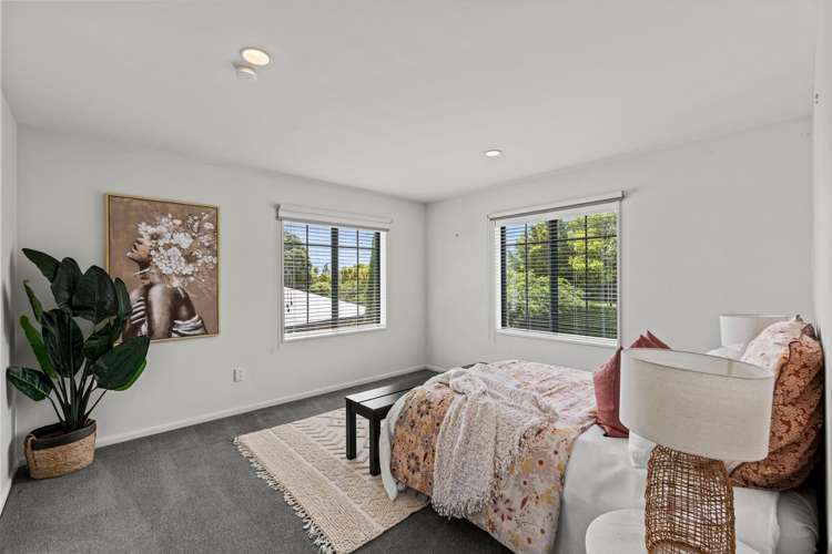 61 Travis Country Drive Burwood_4