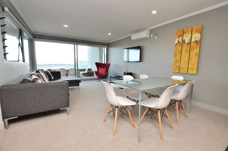 15/225 Lake Terrace Waipahihi_11