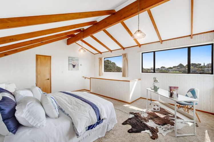 2/10 Dayspring Way Pakuranga_15