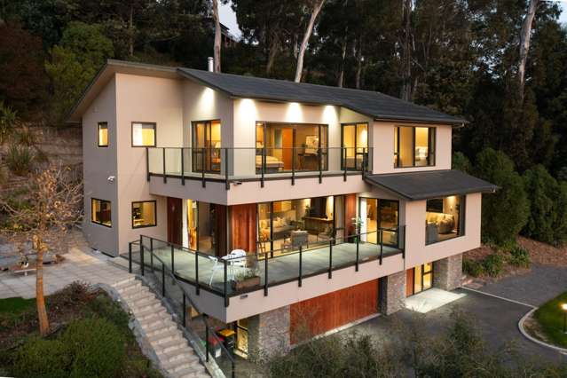 A Masterclass in Hillside Living!
