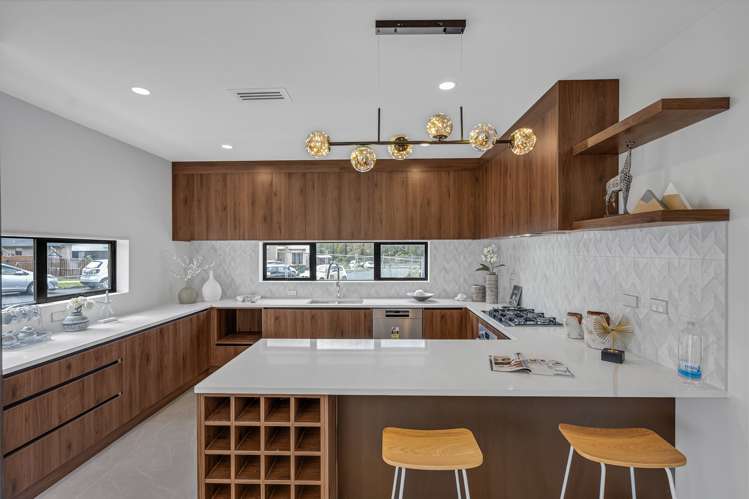 23 Tannaghmore Drive Flat Bush_28