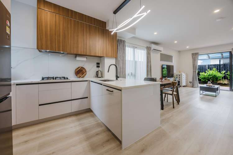 6/50 Allen Street Mangere East_6