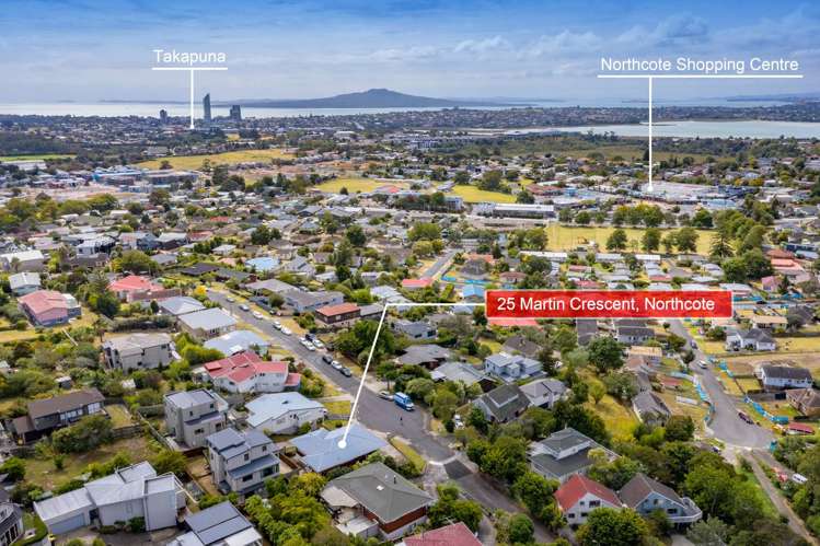 25 Martin Crescent Northcote_3