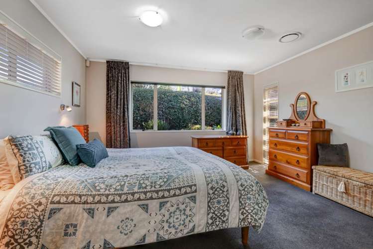 24 Suncrest Drive West Harbour_13