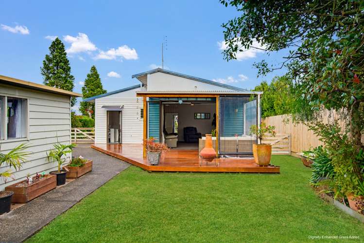 6 Hull Road Waiuku_13